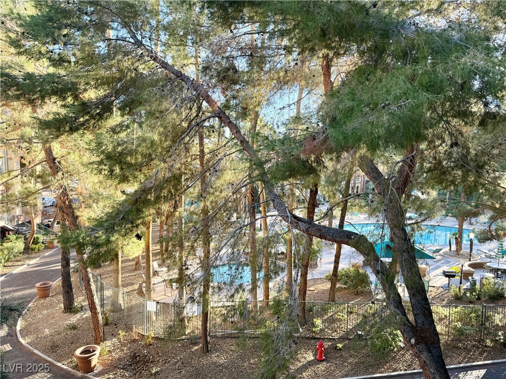 230 East Flamingo Road, Unit 230 Las Vegas, NV 89169 - Photo 13 of 26