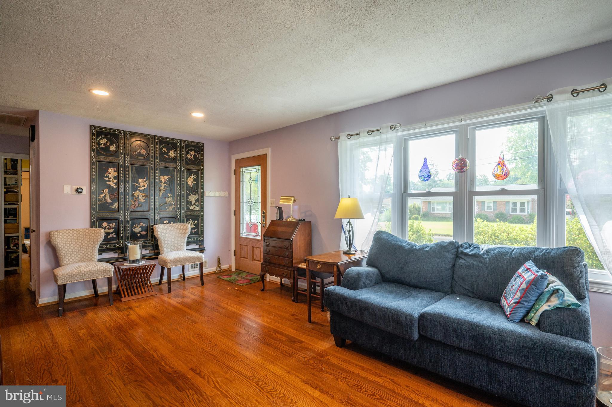 8003 Fairfax Road Alexandria, VA 22308 - Photo 3 of 35 Original hardwood floors