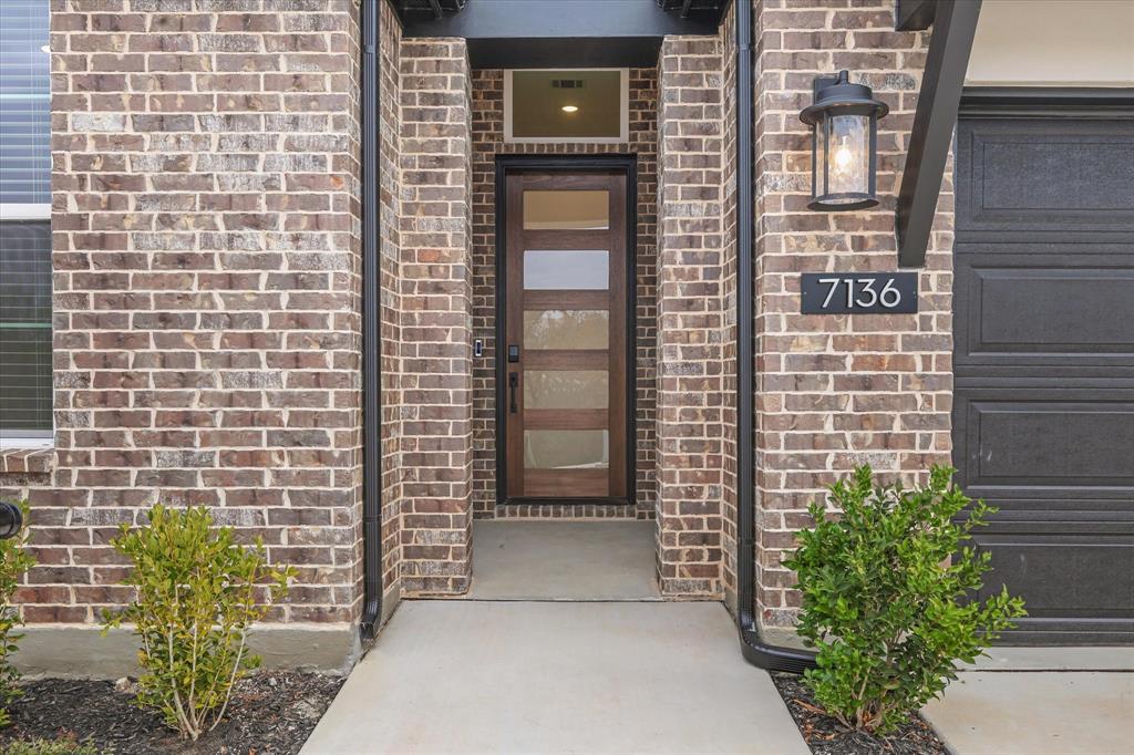 7136 Intrepid Drive Fort Worth, TX 76179 - Photo 3 of 31