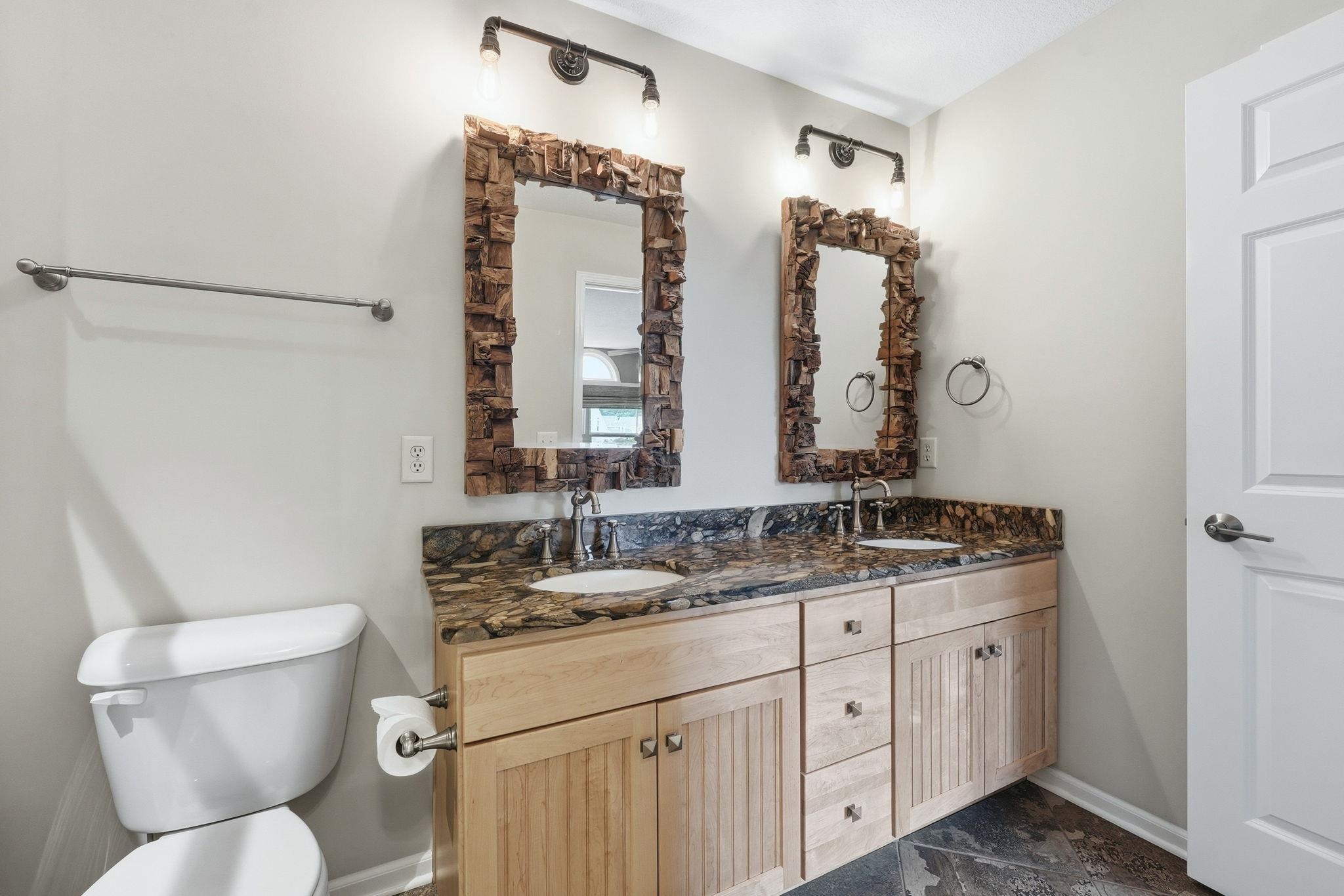 10001 Oak Trail Road Fort Wayne, IN 46825 - Photo 23 of 33