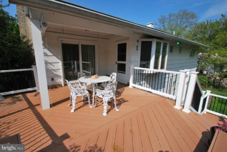 515 Gladhill Road Odenton, MD 21113 - Photo 5 of 22 Exterior (Rear)