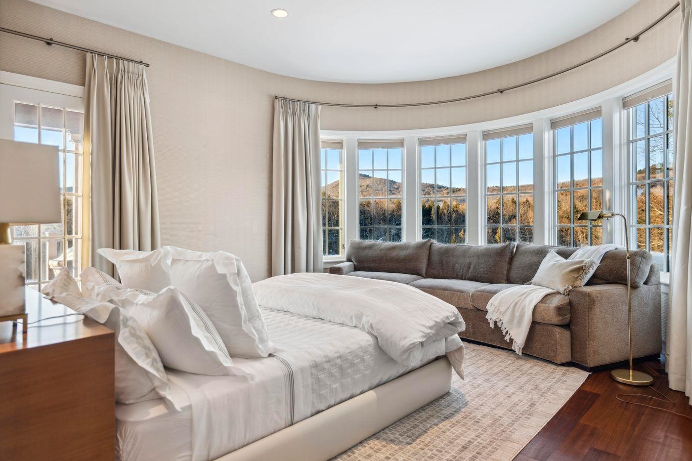 2575 Weeks Hill Road Stowe, VT 05672 - Photo 15 of 33