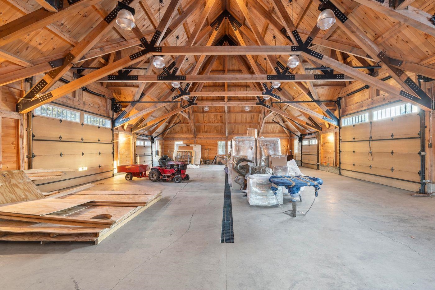 2575 Weeks Hill Road Stowe, VT 05672 - Photo 27 of 33