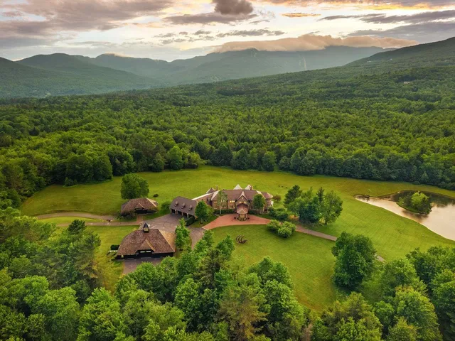 $20,000,000 | 2575 Weeks Hill Road, Stowe, VT 05672