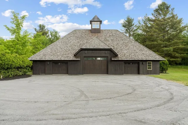 $20,000,000 | 2575 Weeks Hill Road, Stowe, VT 05672
