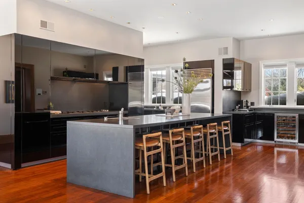 $20,000,000 | 2575 Weeks Hill Road, Stowe, VT 05672