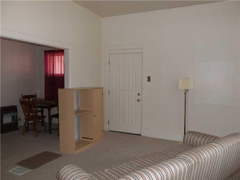 600 Addison Street Washington, PA 15301 - Photo 4 of 9 Living Room. Living Room In Front Apartment