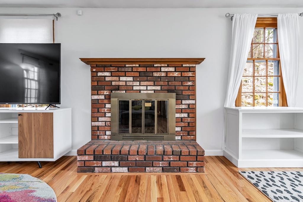 21 Heather Road Dracut, MA 01826 - Photo 6 of 40