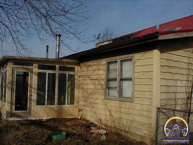 11053 Gold Finch Road Maple Hill, KS 66507 - Photo 2 of 3 Gallery Image 2