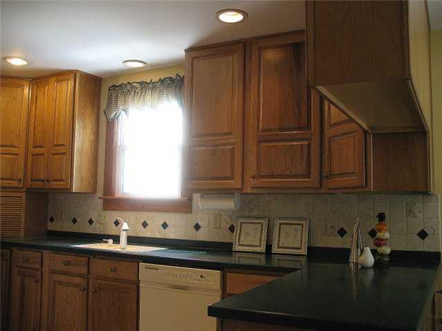 172 Acton Road Columbus, OH 43214 - Photo 8 of 18 Gallery Image 8