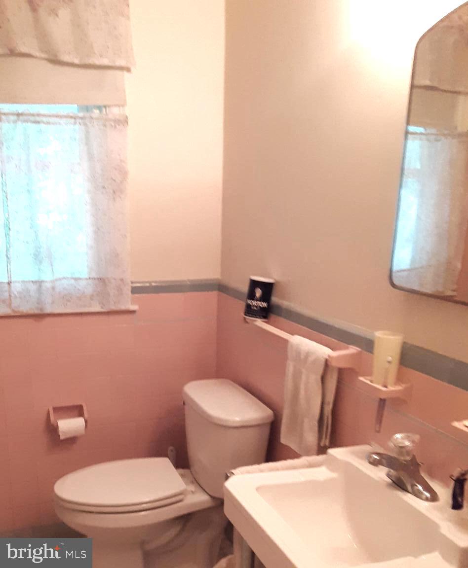 2654 Springfield Road Broomall, PA 19008 - Photo 10 of 15 Gallery Image 10
