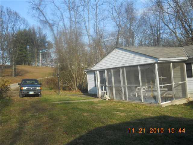 58498 Murphy Remy Road McArthur, OH 45651 - Photo 1 of 4