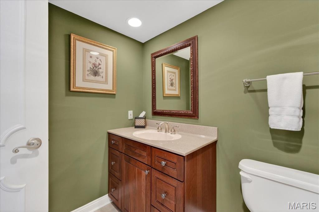 900 South Hanley Road, Unit 6C Clayton, MO 63105 - Photo 14 of 23