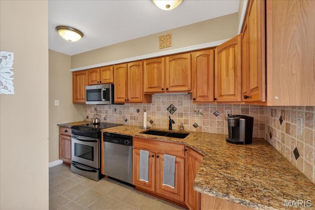 900 South Hanley Road, Unit 6C Clayton, MO 63105 - Photo 7 of 23