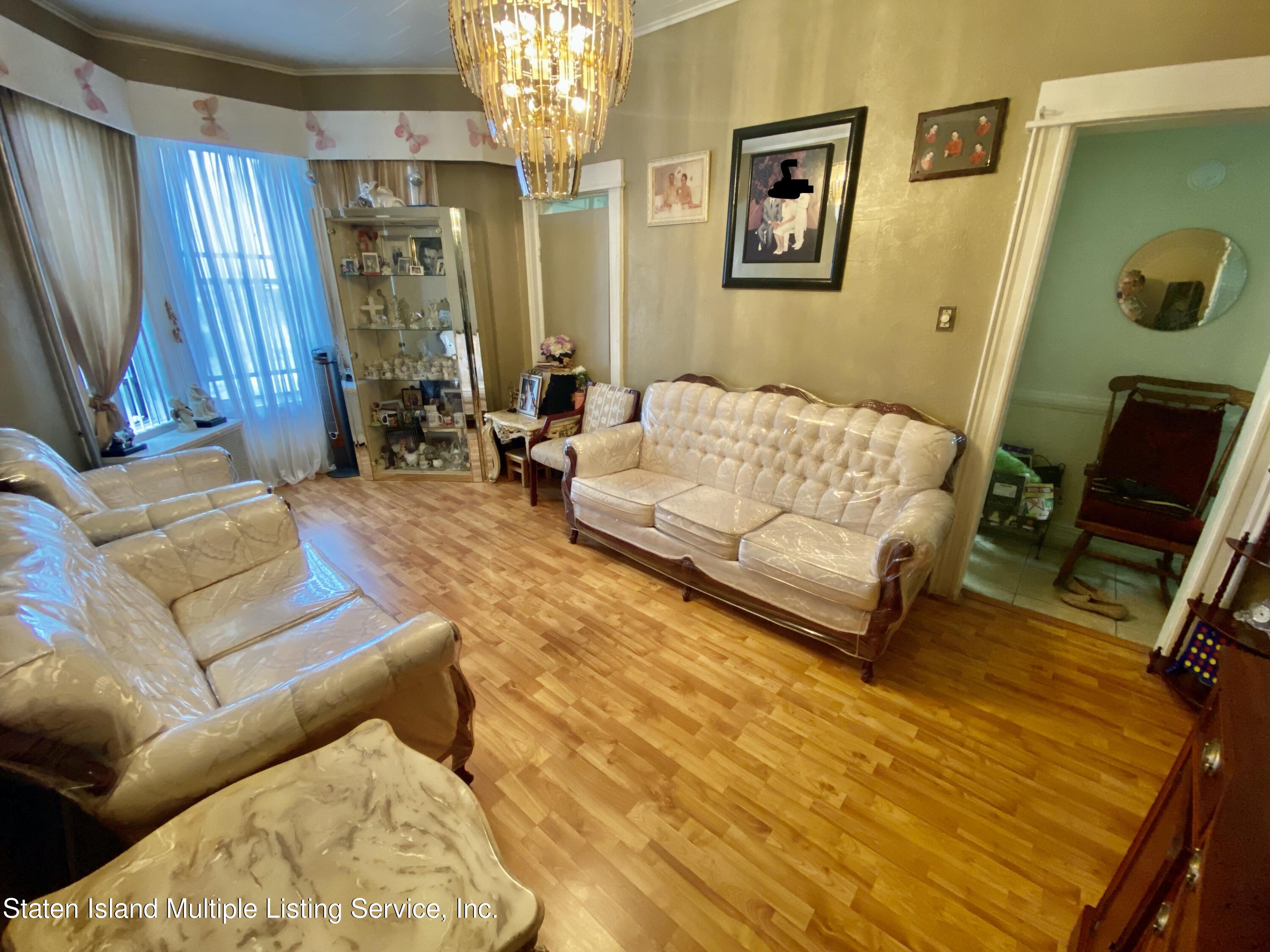 644 53rd Street Brooklyn, NY 11220 - Photo 15 of 30 3755C2E4-694C-4B5B-BDBF-53CB1E1C0882_1_2