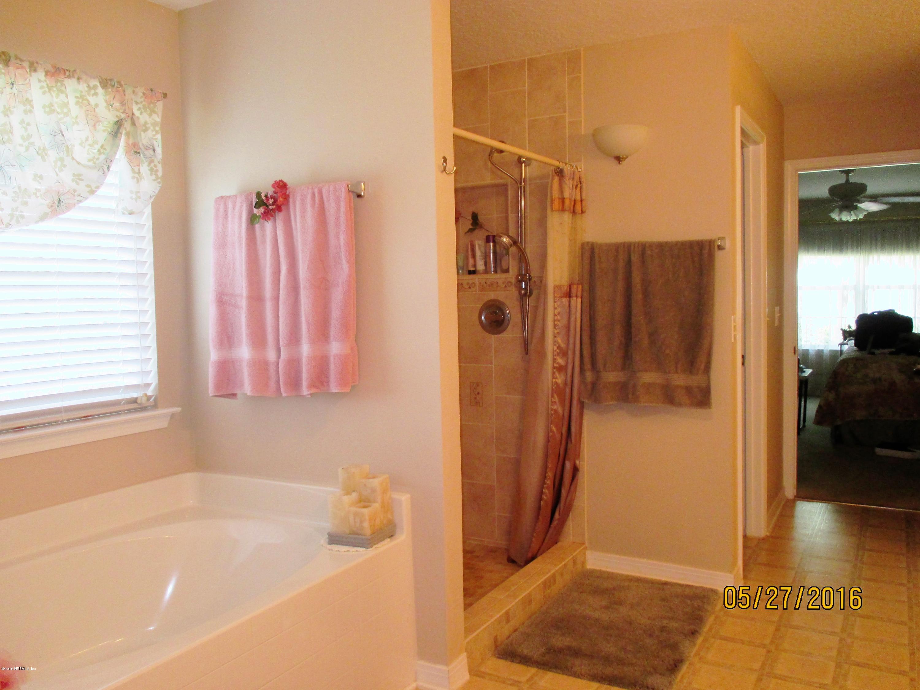 3036 Longleaf Ranch Circle Middleburg, FL 32068 - Photo 16 of 33 Master Bed
