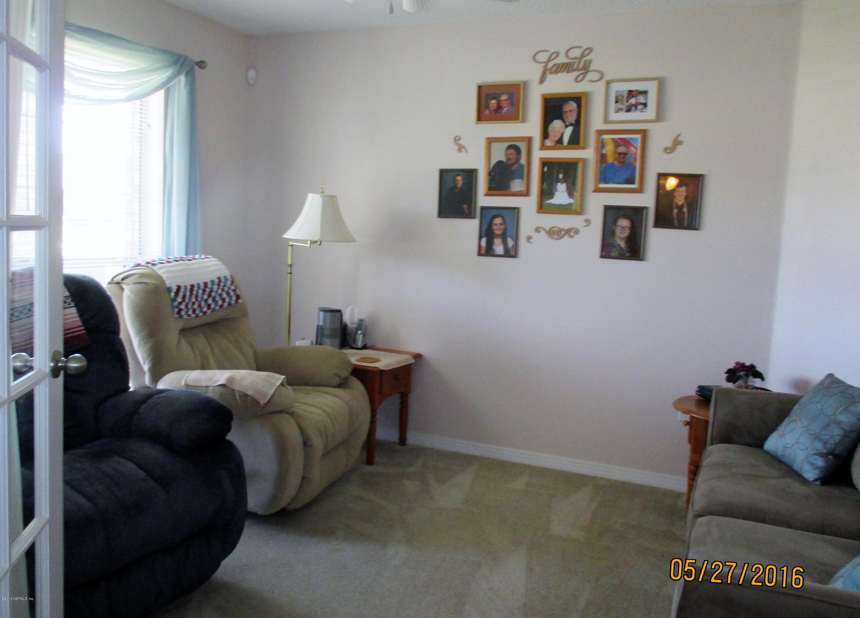 3036 Longleaf Ranch Circle Middleburg, FL 32068 - Photo 10 of 33 Formal Living Room
