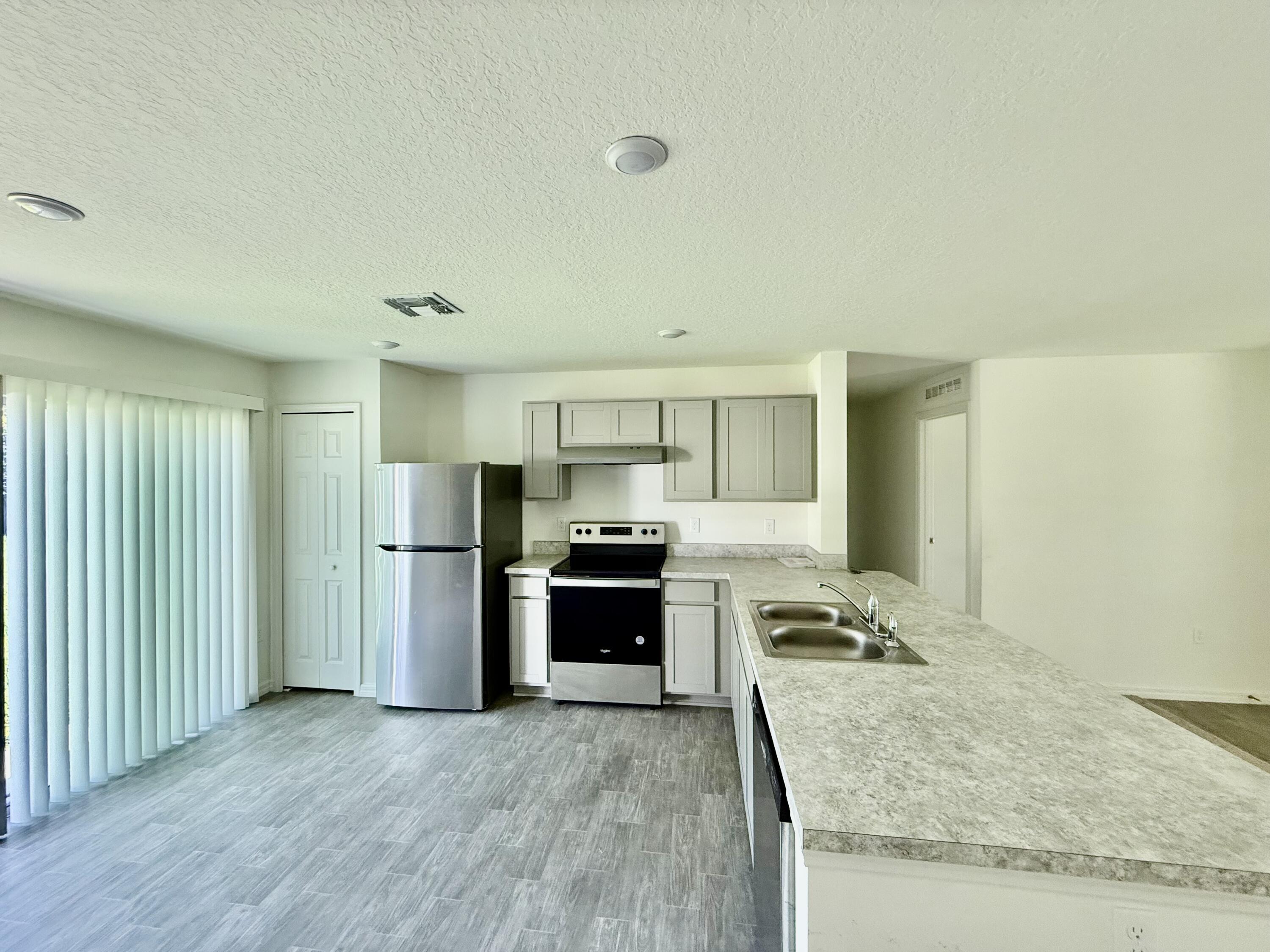 149 Southwest Becker Road Port St. Lucie, FL 34953 - Photo 7 of 17 IMG_0136