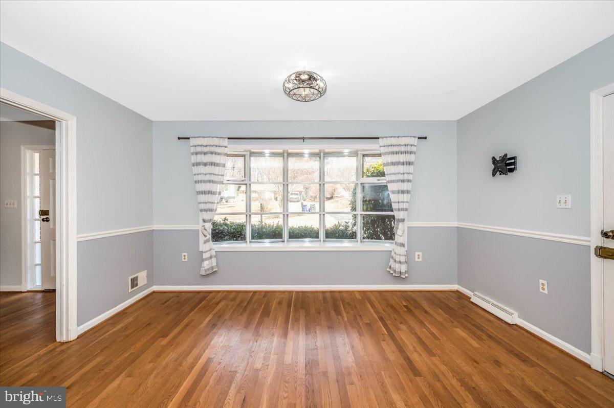 312 Beaumont Road Silver Spring, MD 20904 - Photo 11 of 59 Gallery Image 11