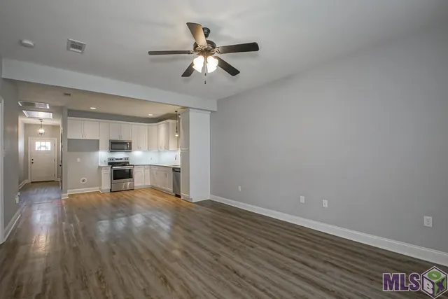 $195,000 | 9900 Country Club Drive, Unit 2B, Denham Springs, LA 70726