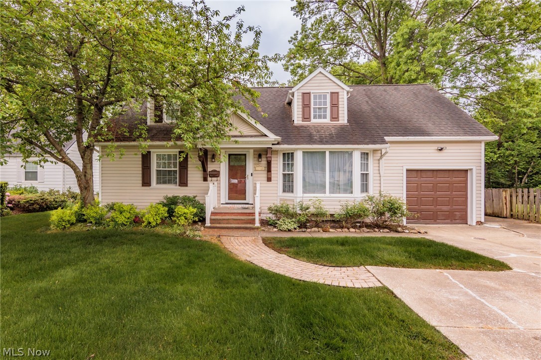 4948 Corliss Road Cleveland, OH 44124 - Photo 1 of 49