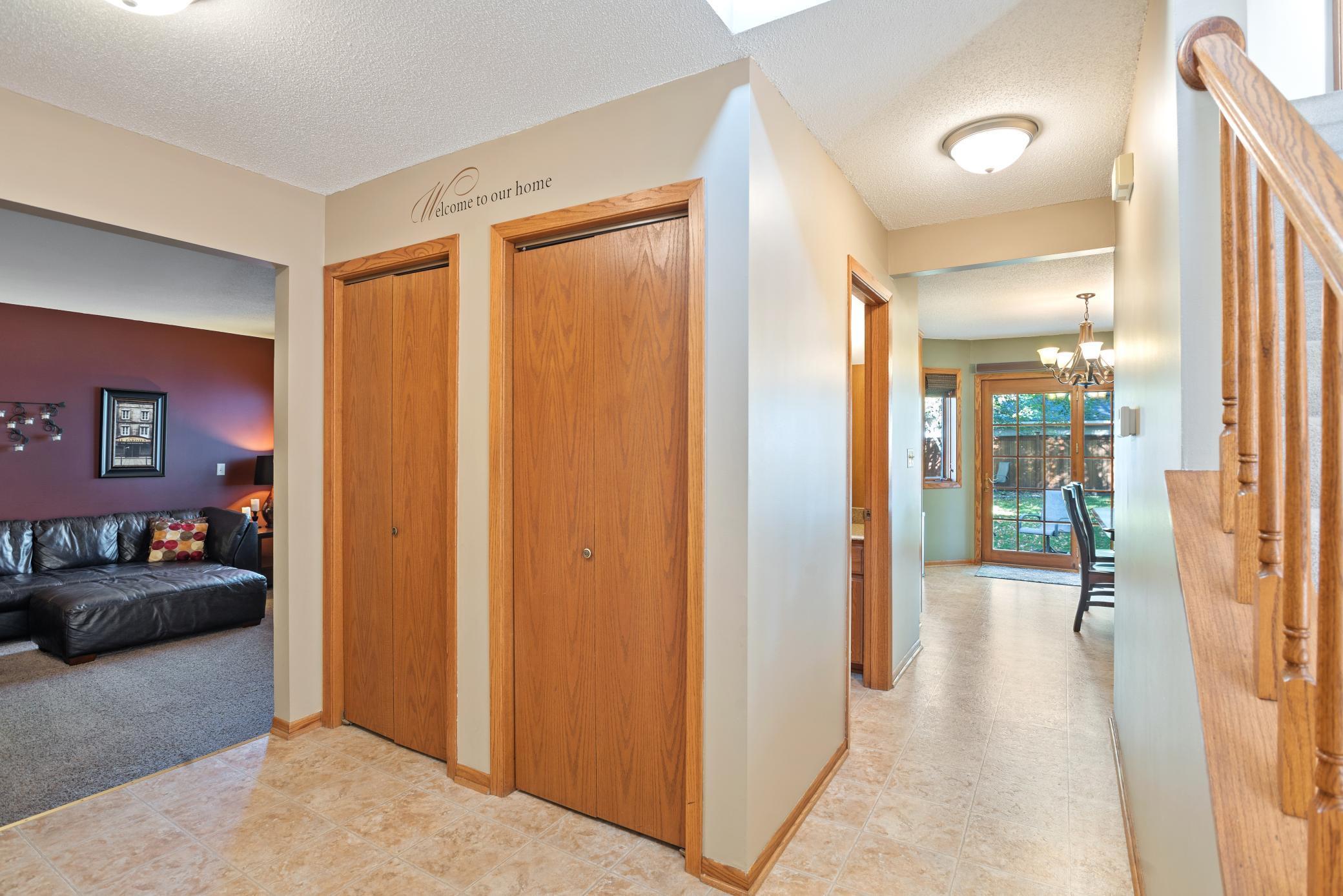 3867 Huntington Lane Northwest Rochester, MN 55901 - Photo 2 of 26
