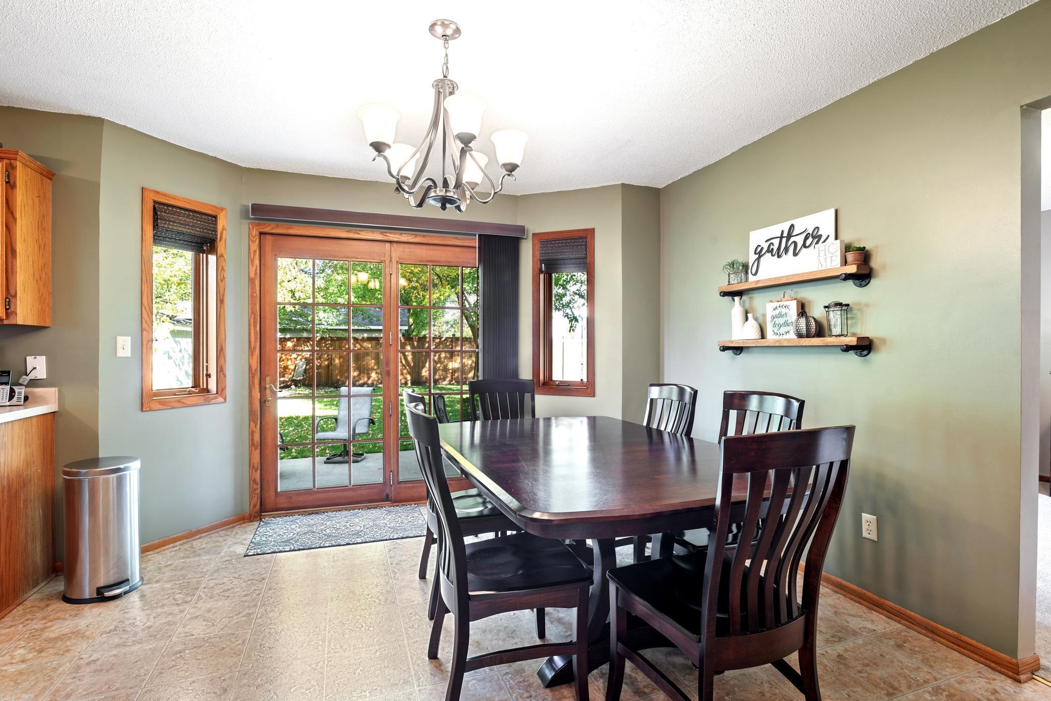 3867 Huntington Lane Northwest Rochester, MN 55901 - Photo 8 of 26