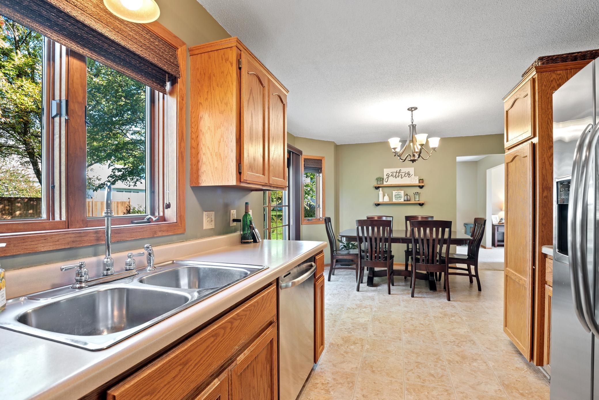3867 Huntington Lane Northwest Rochester, MN 55901 - Photo 9 of 26