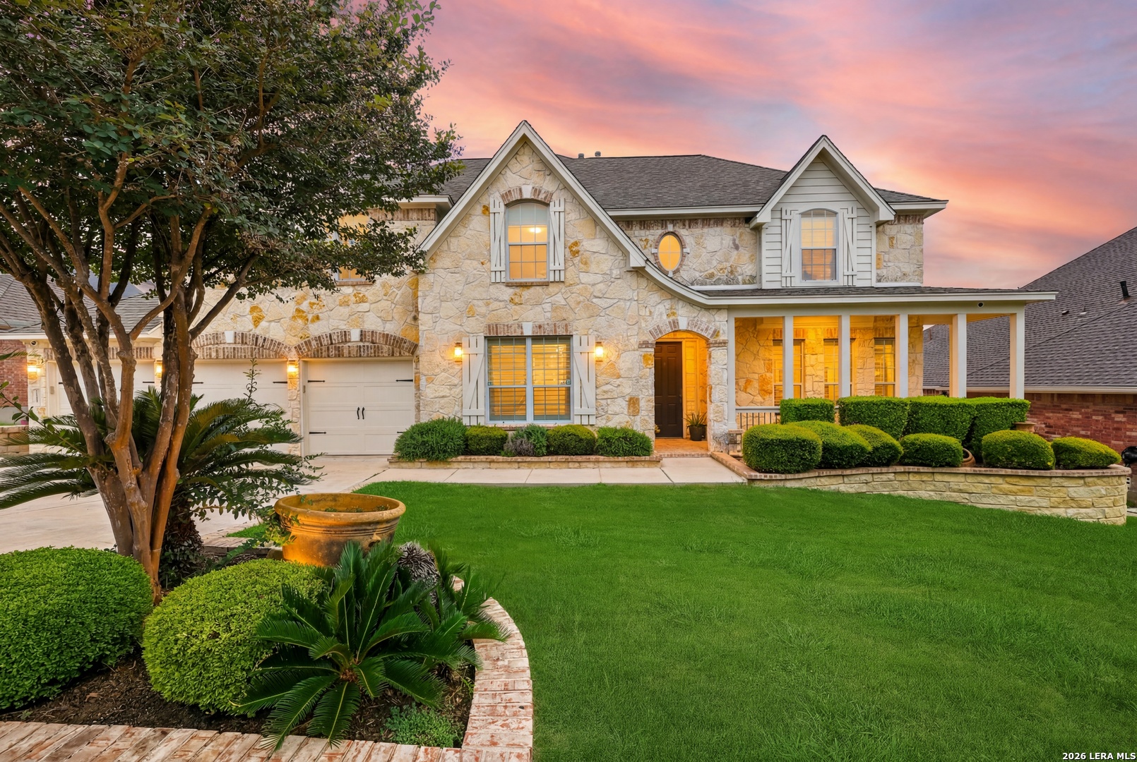 13126 Spring Run Helotes, TX 78023 - Photo 1 of 38