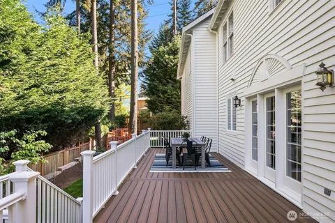 $4,695,000 | 2400 100th Avenue Northeast, Bellevue, WA 98004