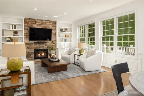$4,695,000 | 2400 100th Avenue Northeast, Bellevue, WA 98004