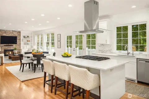 $4,695,000 | 2400 100th Avenue Northeast, Bellevue, WA 98004