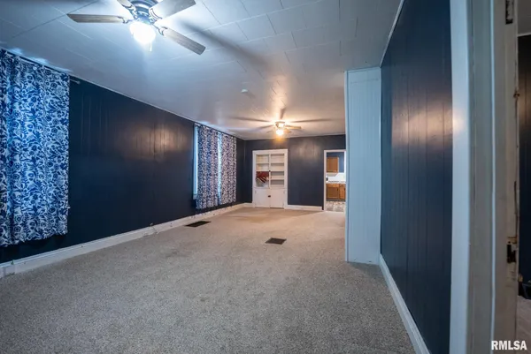 $68,500 | 215 South Pruyn Street, Salem, IL 62881