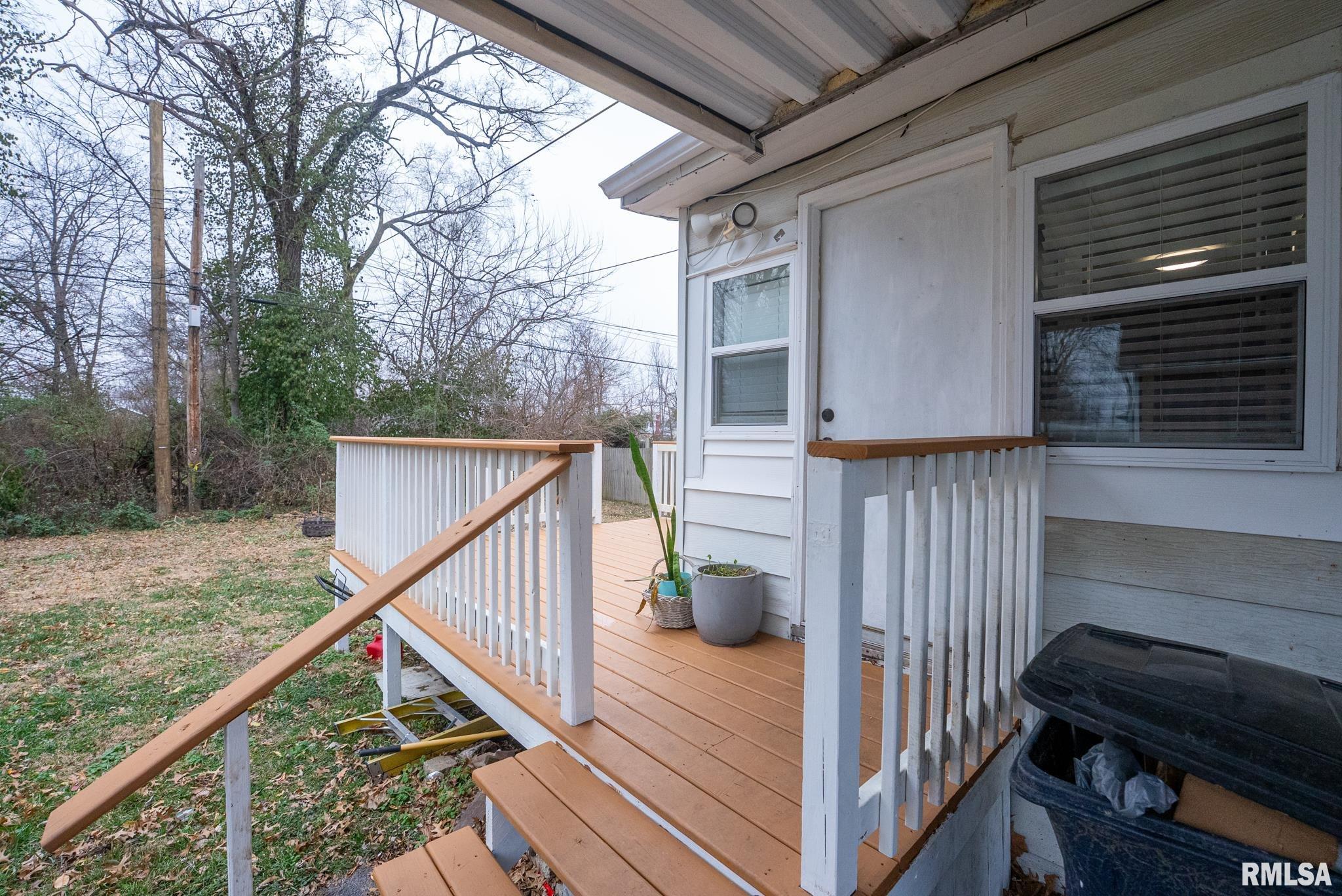 215 South Pruyn Street Salem, IL 62881 - Photo 16 of 25