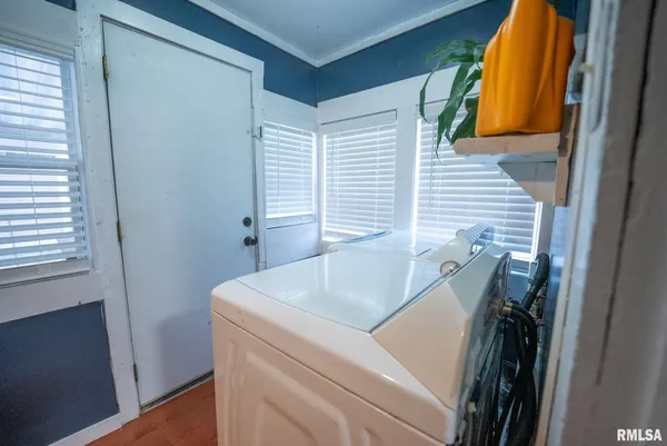 $68,500 | 215 South Pruyn Street, Salem, IL 62881