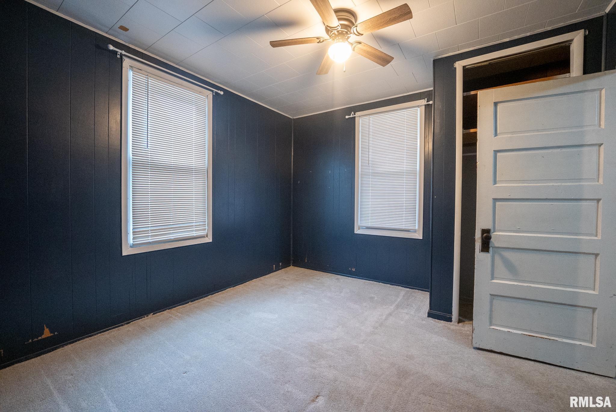 215 South Pruyn Street Salem, IL 62881 - Photo 8 of 25