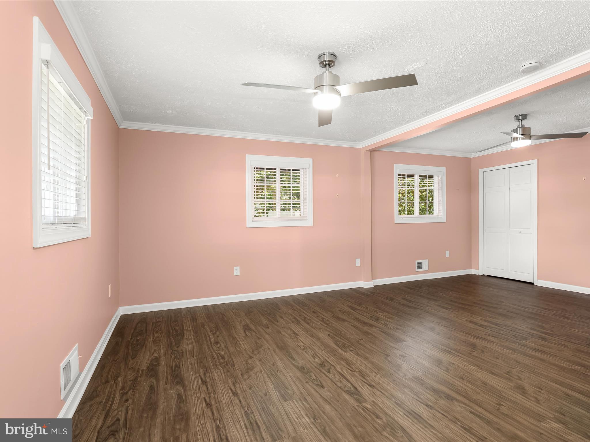 201 Suter Road Catonsville, MD 21228 - Photo 19 of 48 Primary bedroom w/ sitting room