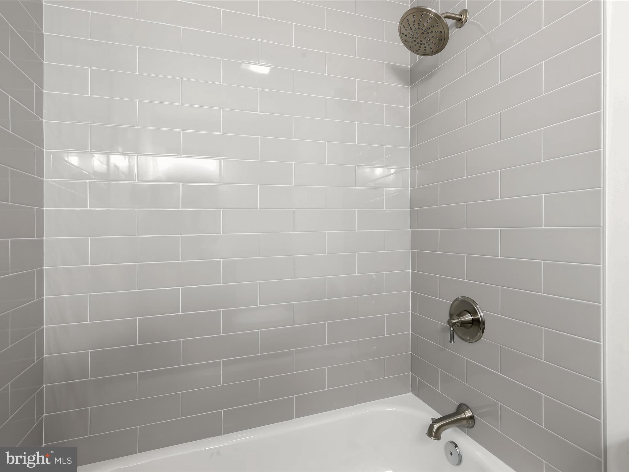 201 Suter Road Catonsville, MD 21228 - Photo 28 of 48 Hall bathroom