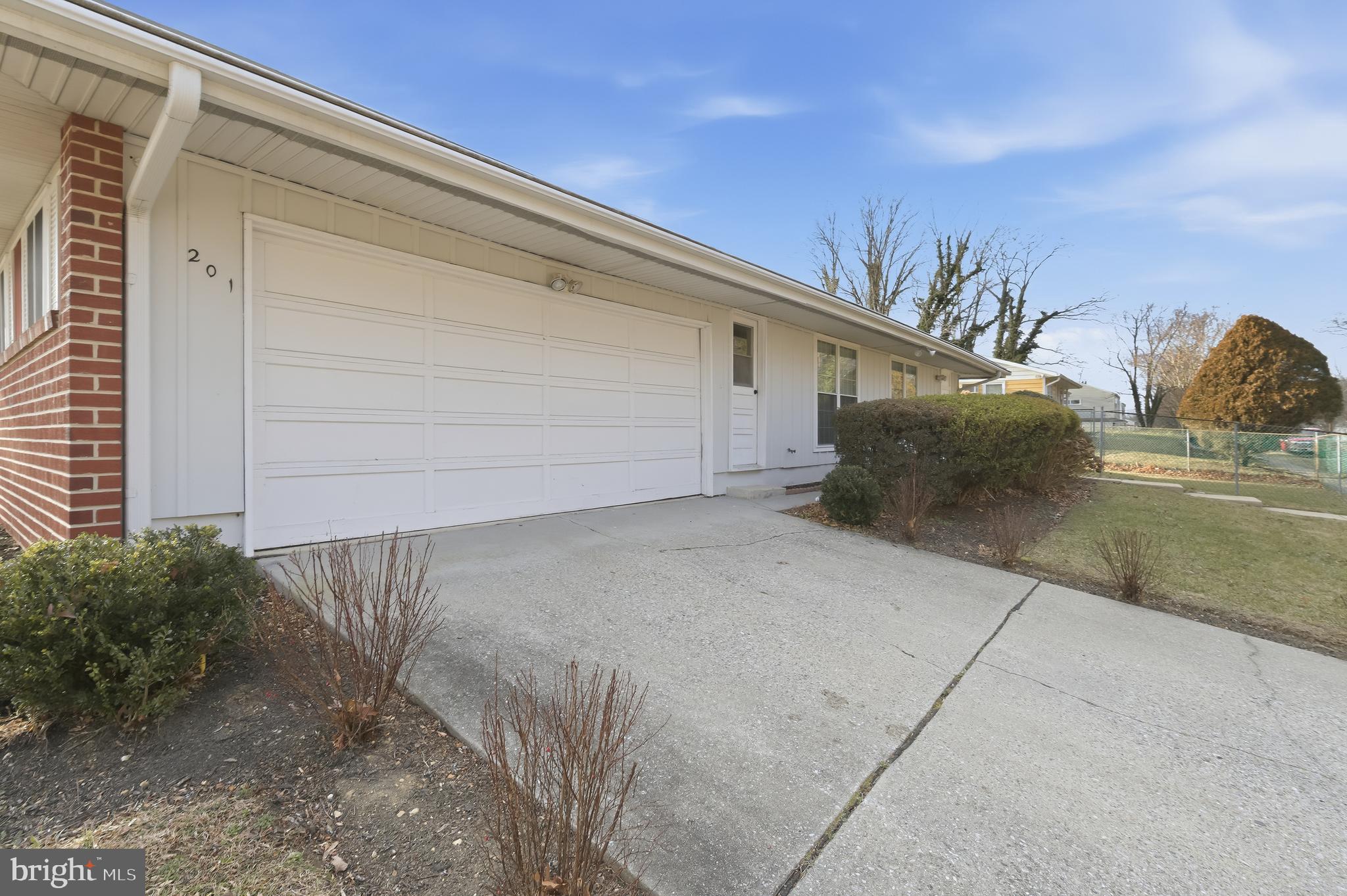 201 Suter Road Catonsville, MD 21228 - Photo 44 of 48 Side entry garage & expansive driveway