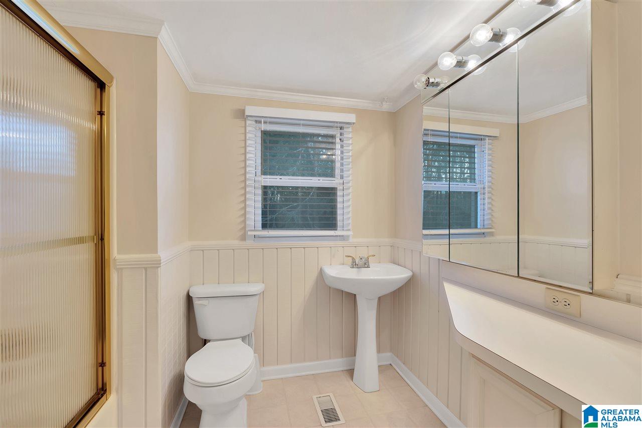 2223 Reed Road Northeast Birmingham, AL 35215 - Photo 10 of 20