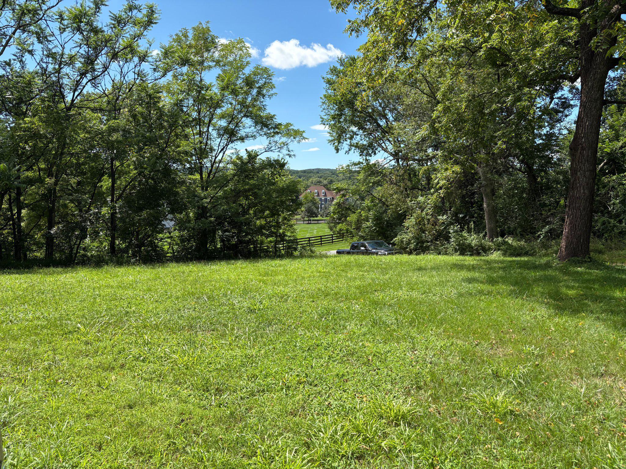 40114 Braddock Road Aldie, VA 20105 - Photo 10 of 11 Gallery Image 10