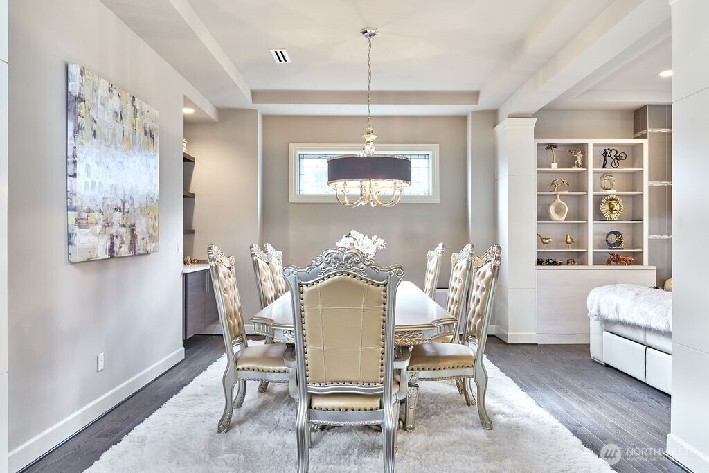 3319 Burnett Avenue North Renton, WA 98056 - Photo 14 of 40 a dining room with furniture and window