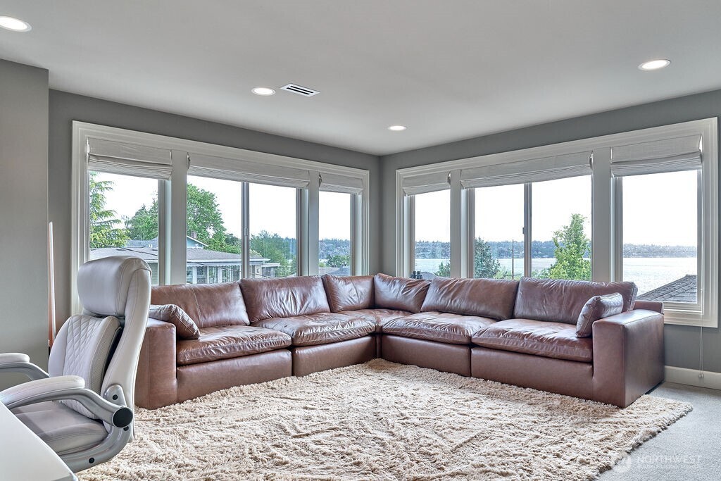 3319 Burnett Avenue North Renton, WA 98056 - Photo 28 of 40 a living room with furniture and a large window
