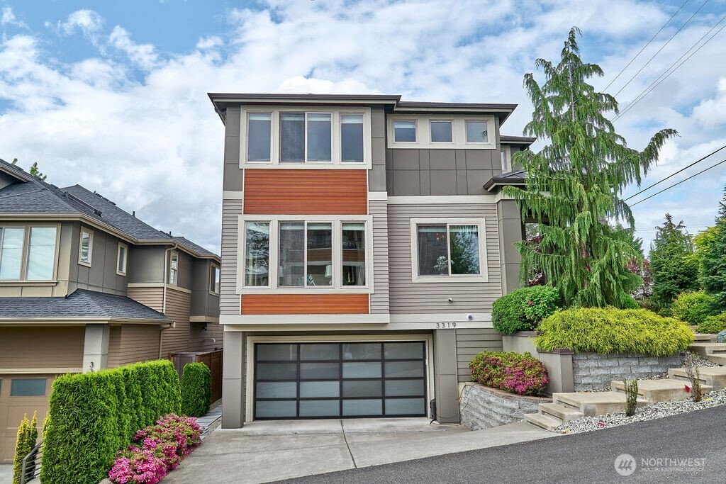 3319 Burnett Avenue North Renton, WA 98056 - Photo 3 of 40 a front view of a house
