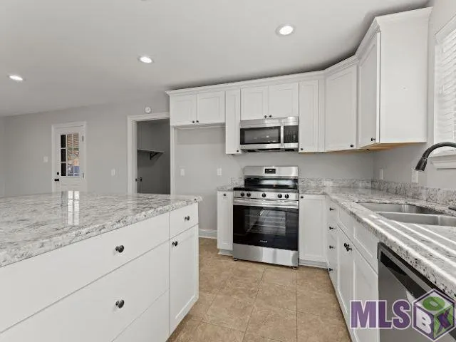 $242,000 | 11332 Peggy Street, St. Amant, LA 70774