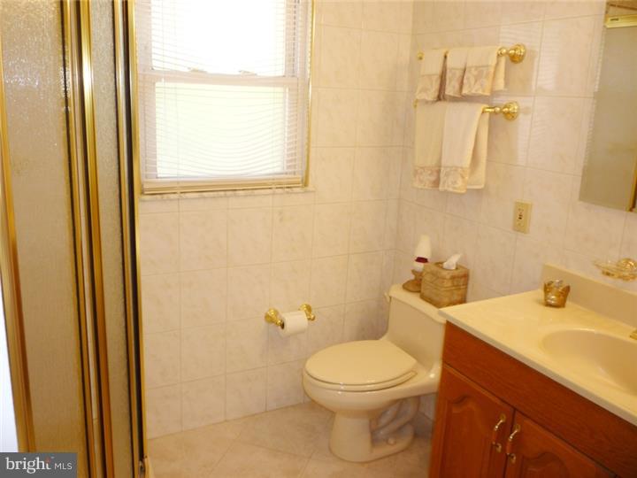 2609 Yellowstone Road Cinnaminson, NJ 08077 - Photo 11 of 17 Gallery Image 11