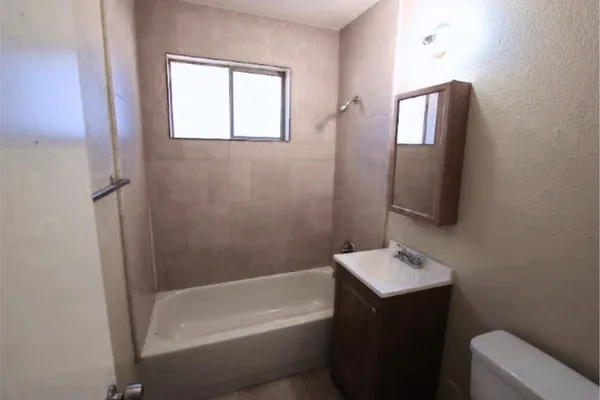 $1,159 | 320 South Allen, Mesa, AZ 85204