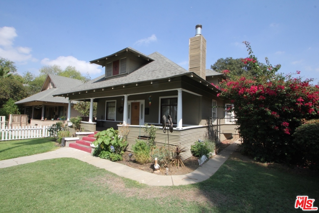 3941 5th Street Riverside, CA 92501 - Photo 3 of 40