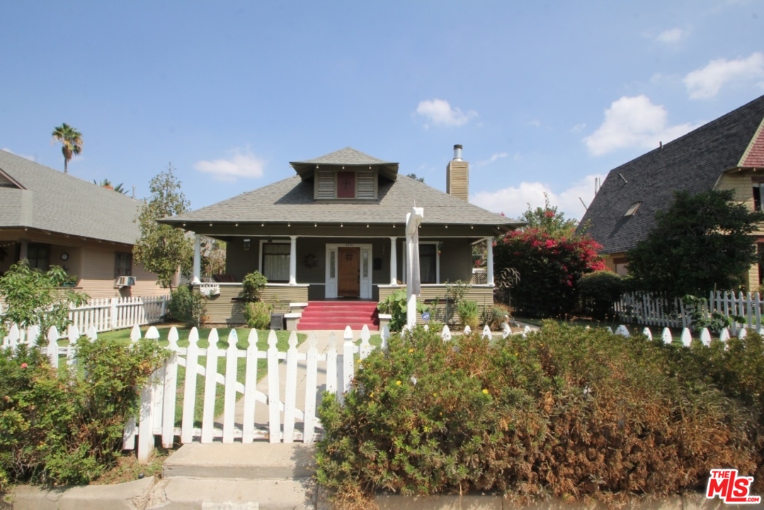 3941 5th Street Riverside, CA 92501 - Photo 4 of 40
