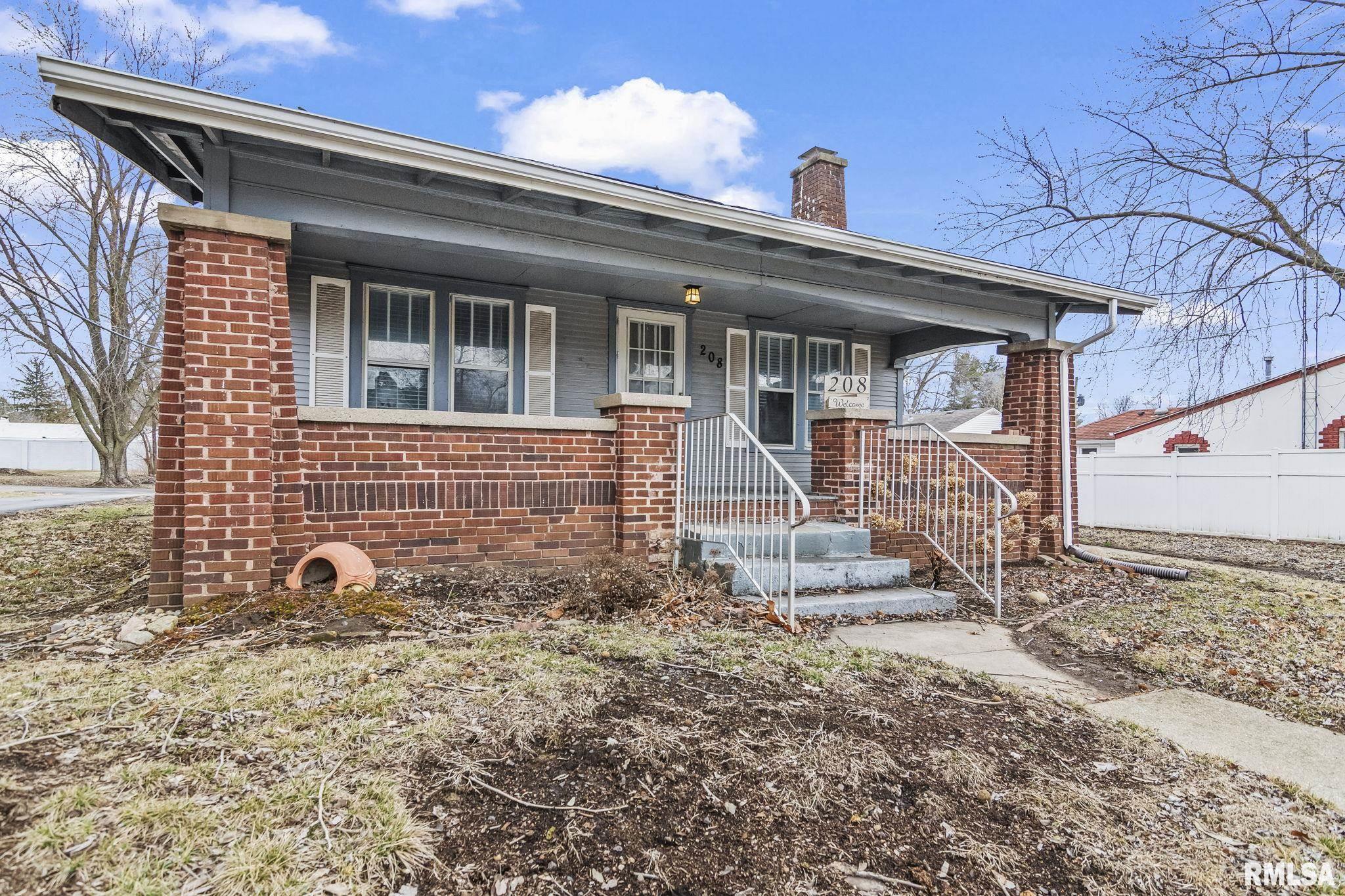 208 South Main Street Athens, IL 62613 - Photo 2 of 37 Gallery Image 2